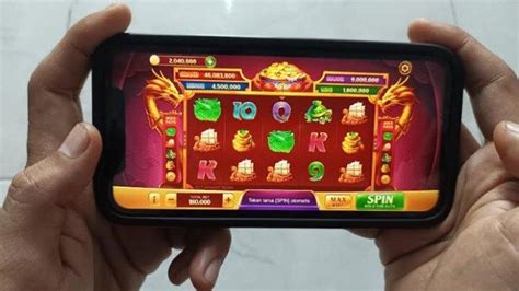 Galeri foto hacking higgs domino Pemain Aktif Boost dan topup LinkAja Pemilik kafe Langganan Smartfren pemain Call of Duty Mobile yang di buka di area voucher member