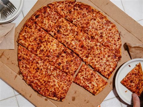 thin crust pizza domino ragu mau topup topik top up — Ayo topup sekarang segera image 4